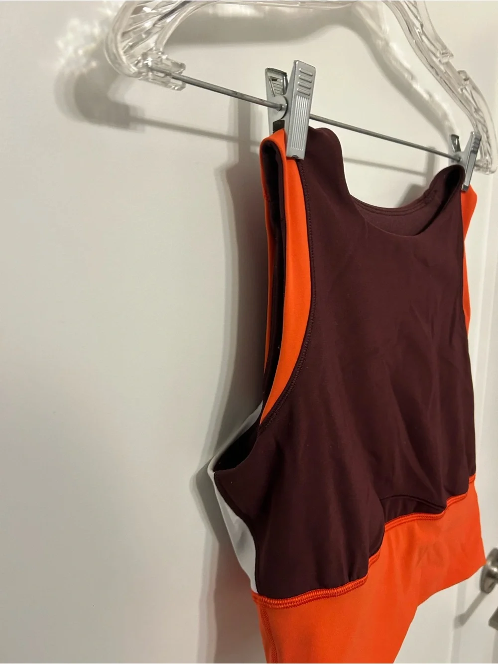 Lululemon Kick Serve Sweat Bra in a tri-color Bordeaux Drama and Orange size 6
